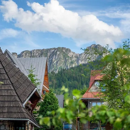 Pokoje Goscinne Arkada *