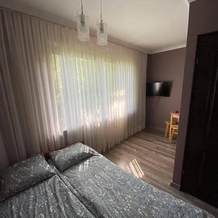 Szálloda Pokoje Goscinne Arkada *